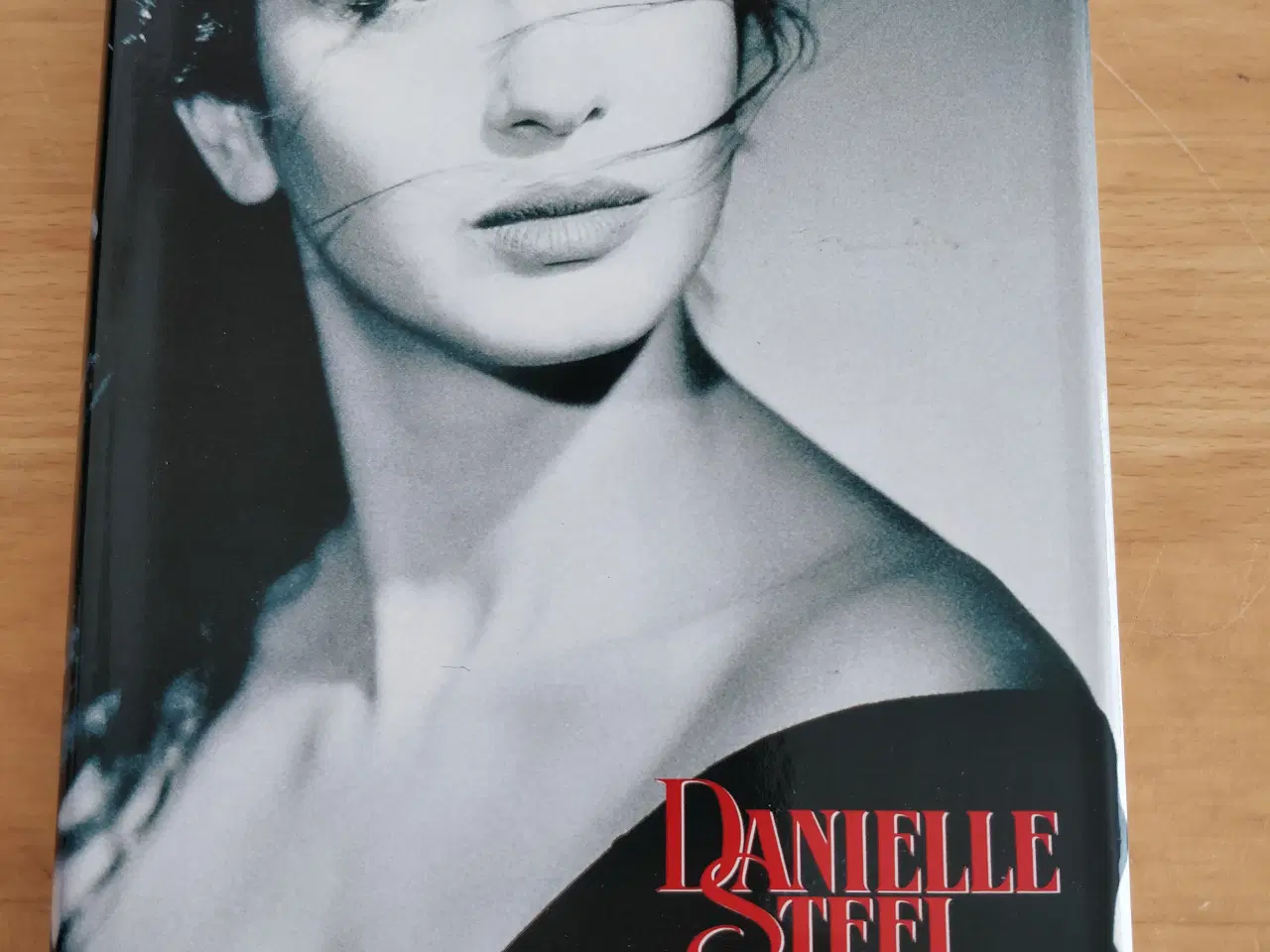 Billede 1 - Vinger, Danielle Steel