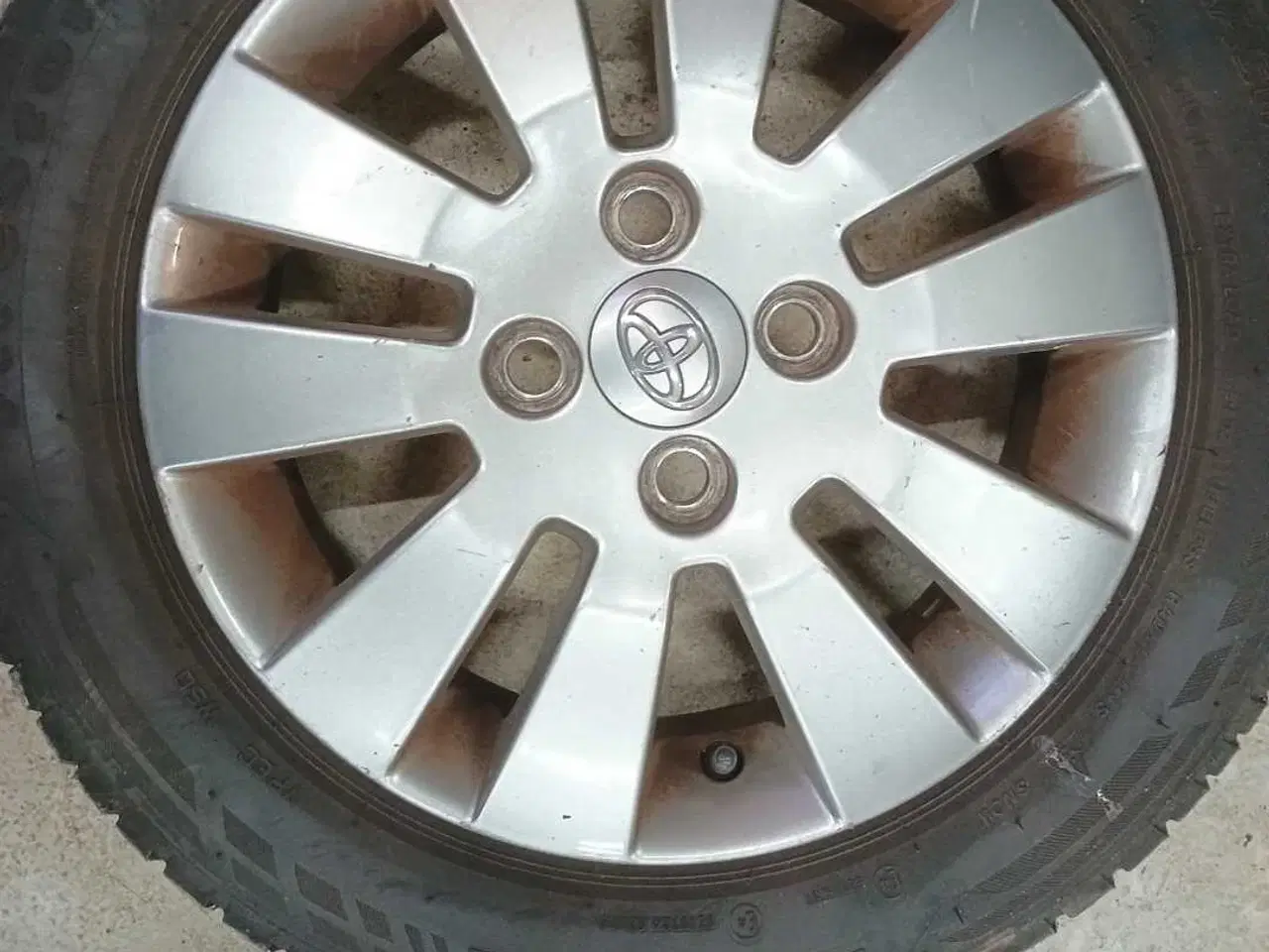 Billede 6 - helårshjul Aygo c1 107