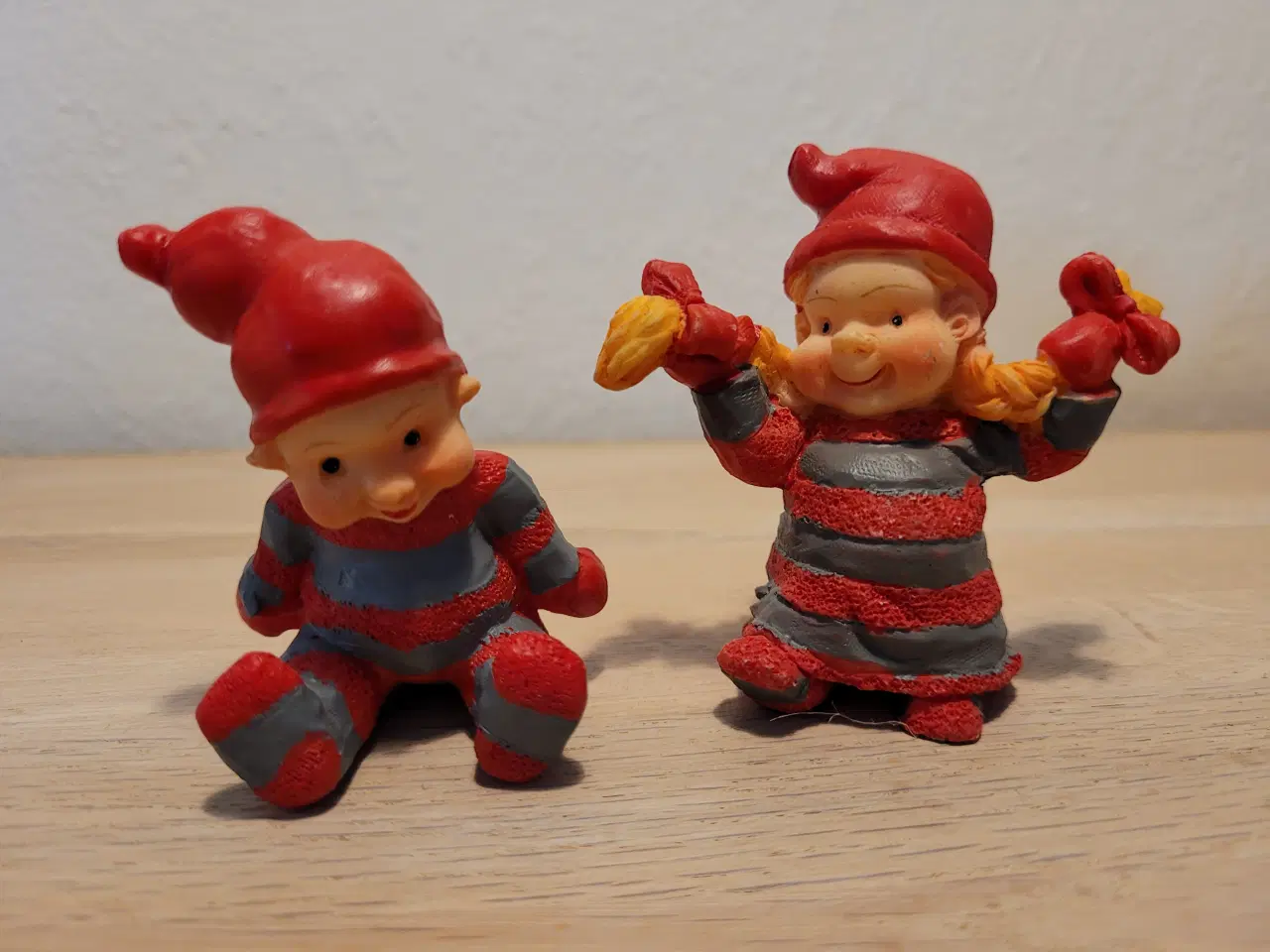 Billede 1 - POBRA nissepige og dreng