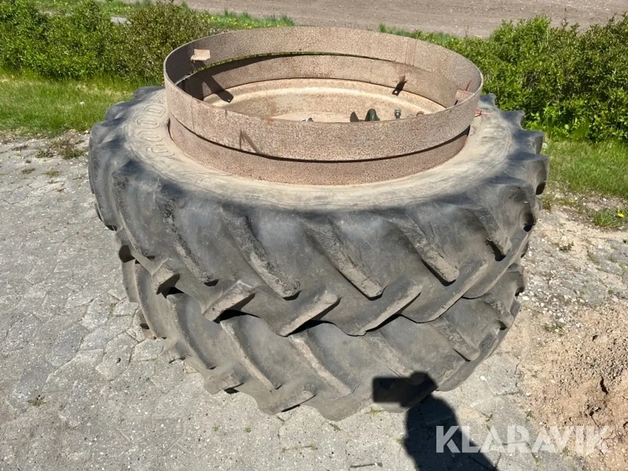 Billede 2 - Tvillinghjul John Deere 1 sæt