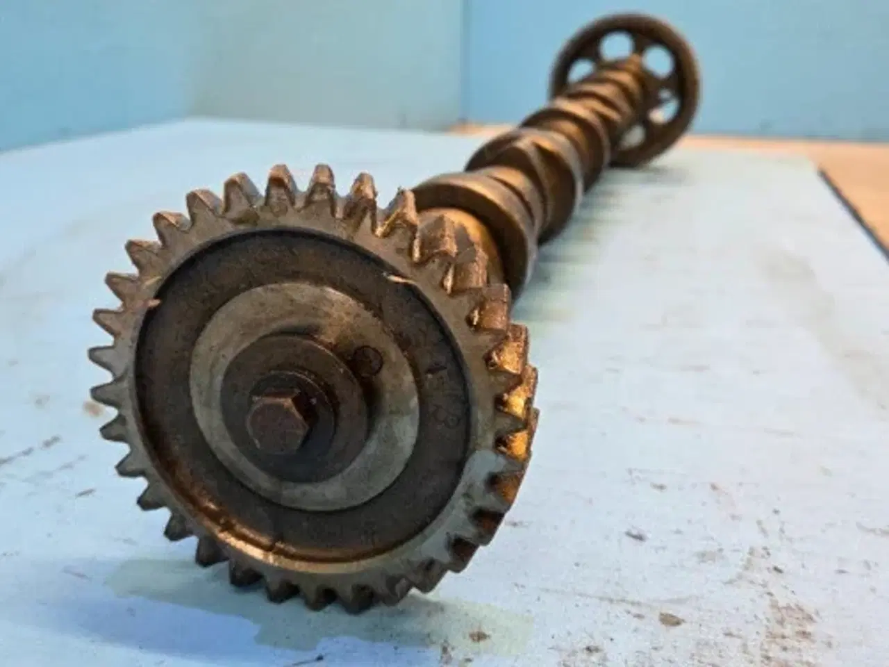 Billede 11 - Ford  675TA    Knastaksel   87802018