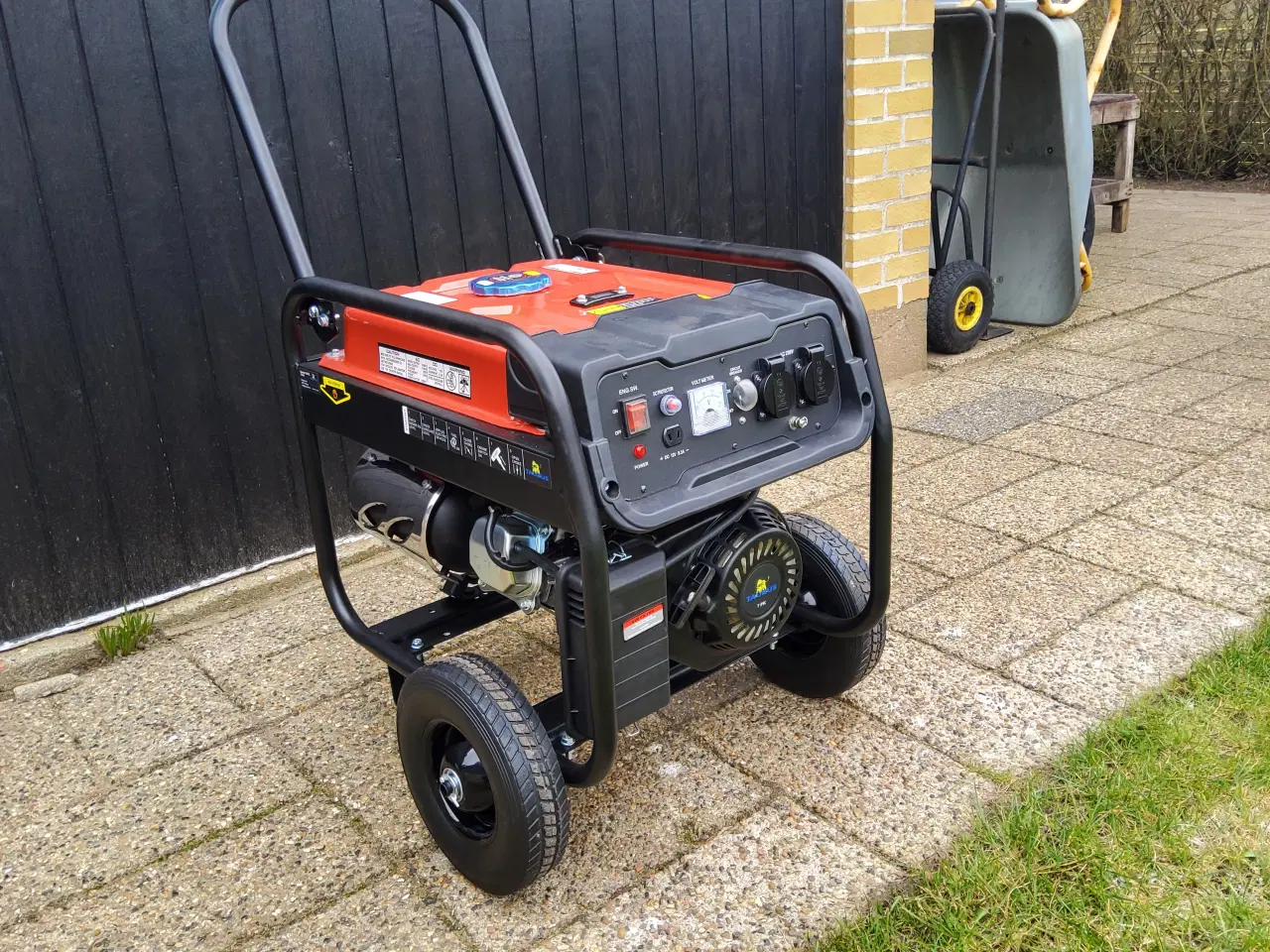 Billede 2 - Taurus benzin generator