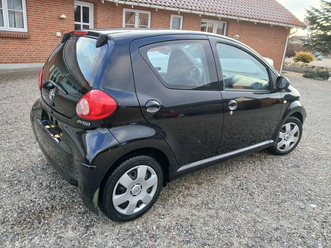 Billede 3 - Toyota Aygo 87.200 km. Nysynet 