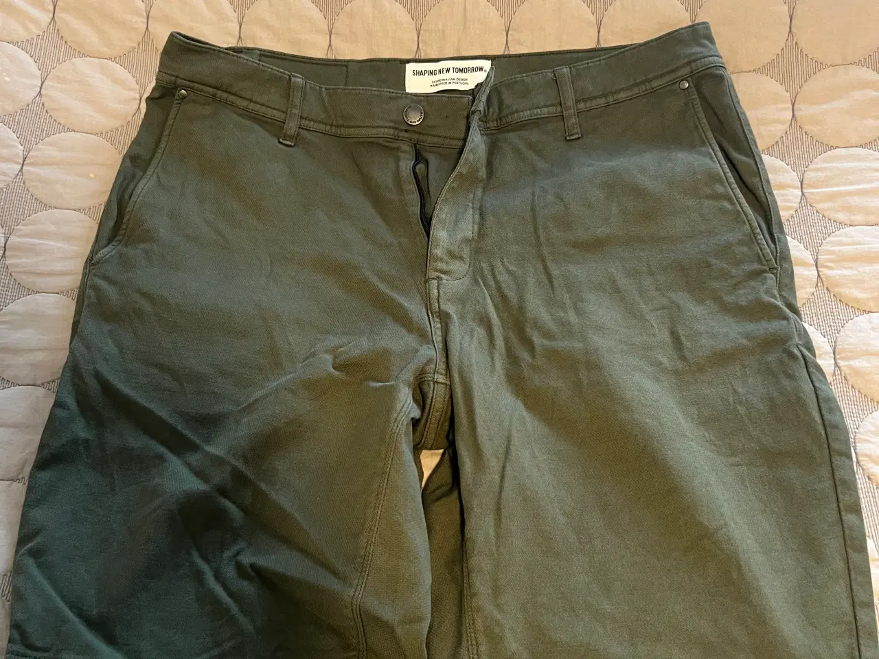 Billede 3 - Shaping New Tomorrow shorts str. 34