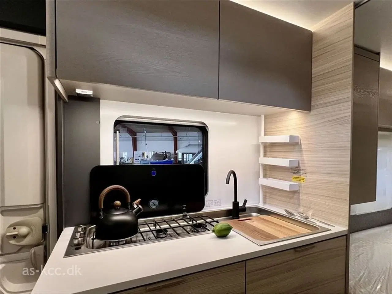 Billede 20 - 2026 - Adria Altea 502 UL Kampagne Adria Altea 502 UL årg. 2025 5 Sovepladser, 4 Siddepladser 60 Selection jubilæumsmodel med meget udstyr.