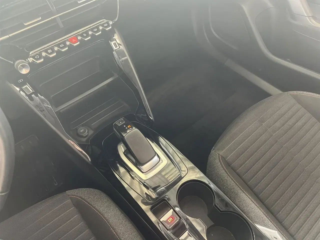 Billede 14 - Peugeot e-2008 50 Active Pack