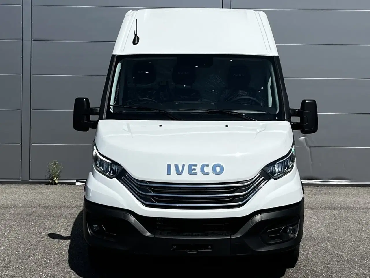 Billede 2 - Iveco Daily 3,0 35S18 12m³ Van AG8