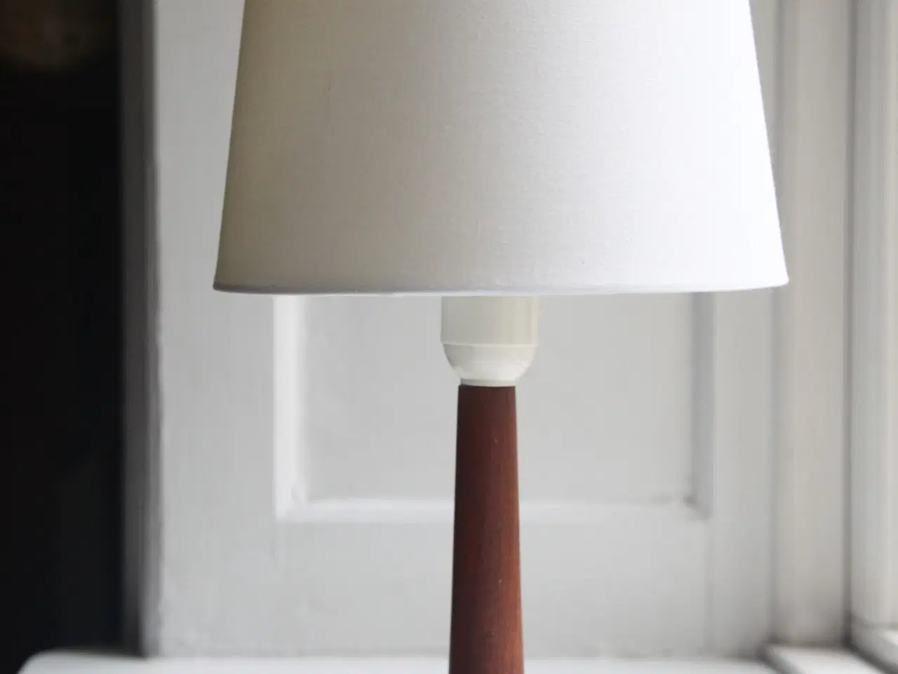 Billede 1 - Vintage teak bordlampe