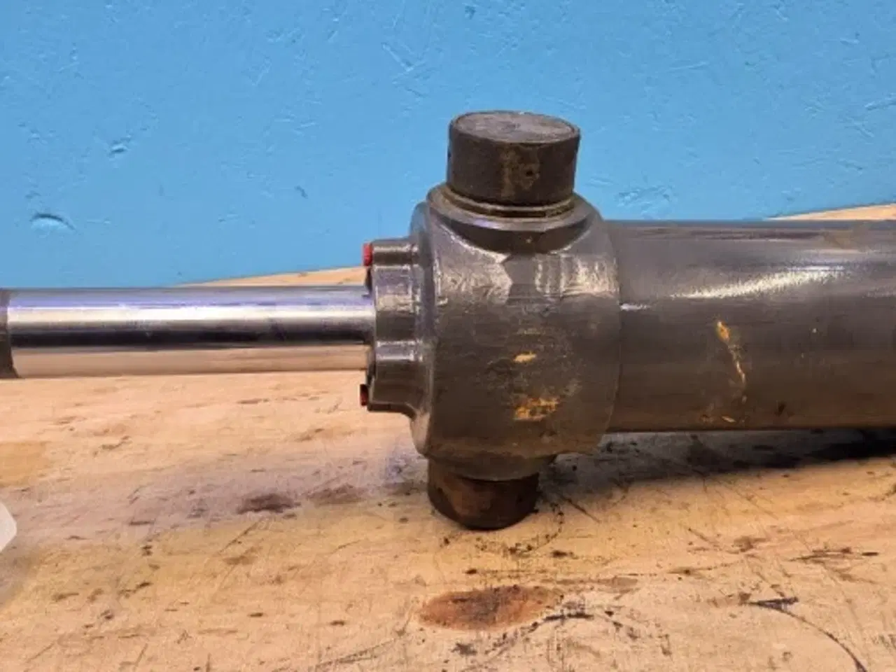 Billede 12 - New Holland LB115B Cylinder 90488673