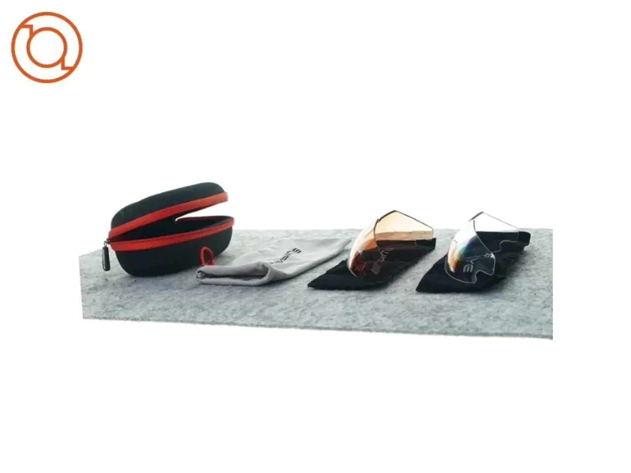 Billede 2 - Brilleglas med etui fra Swisseye (str. 15 cm)