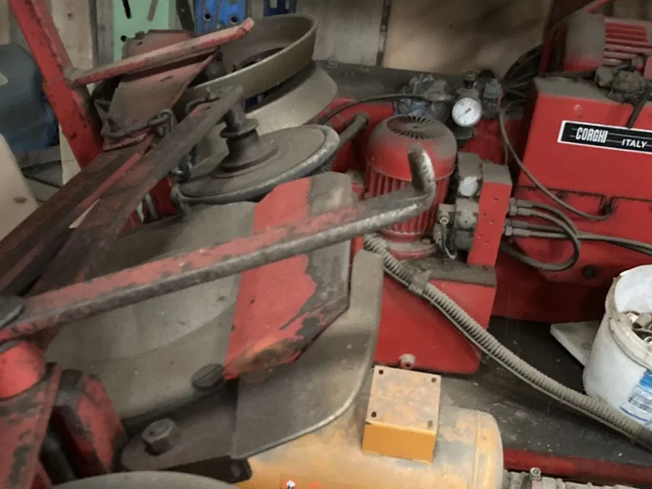 Billede 4 - Monopil 12 rk. Hydraulisk opklap. Med næsten nye såskær.