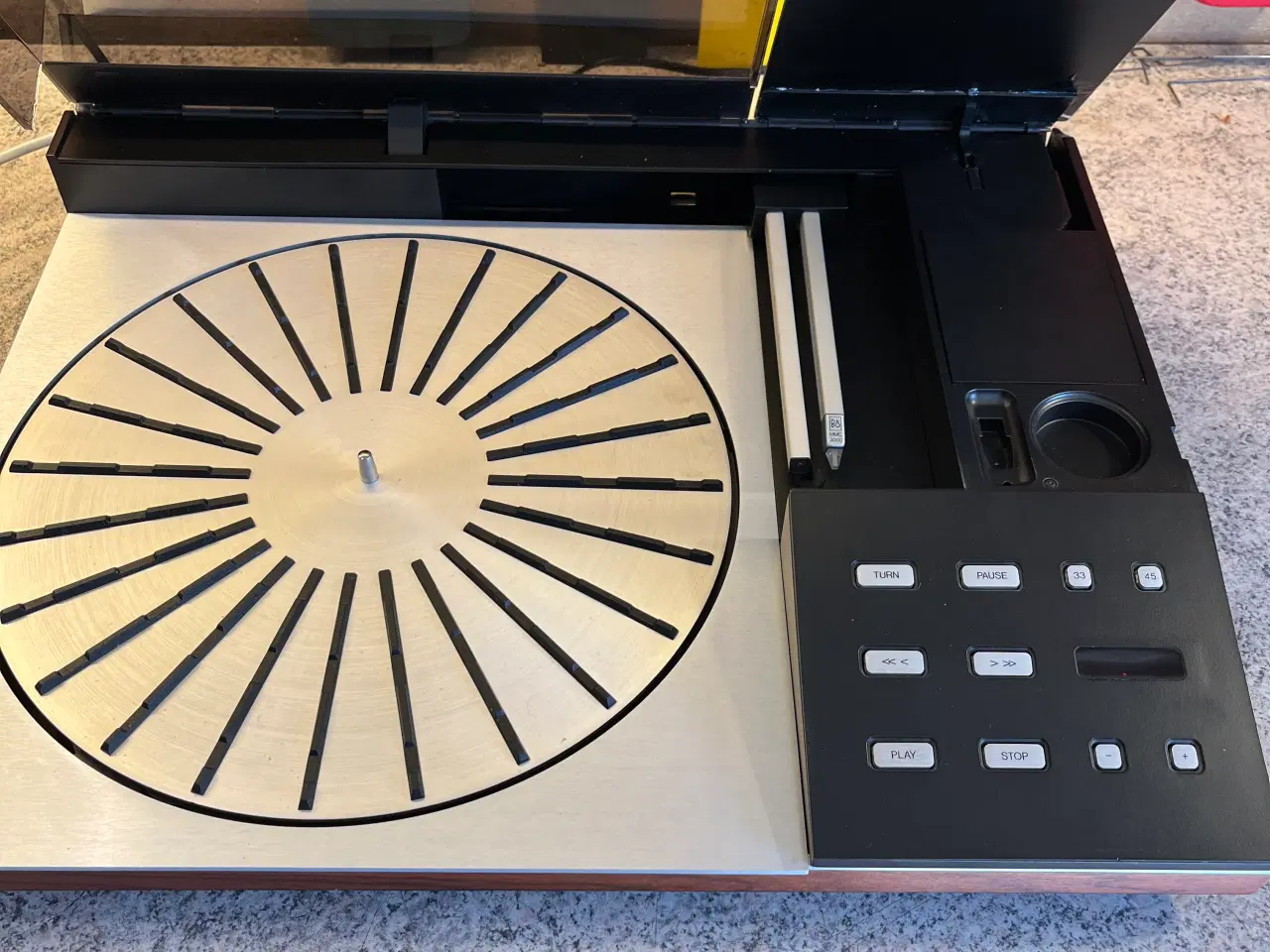 Billede 4 - Nyrenoveret B&O Beogram 8000 pladespiller.