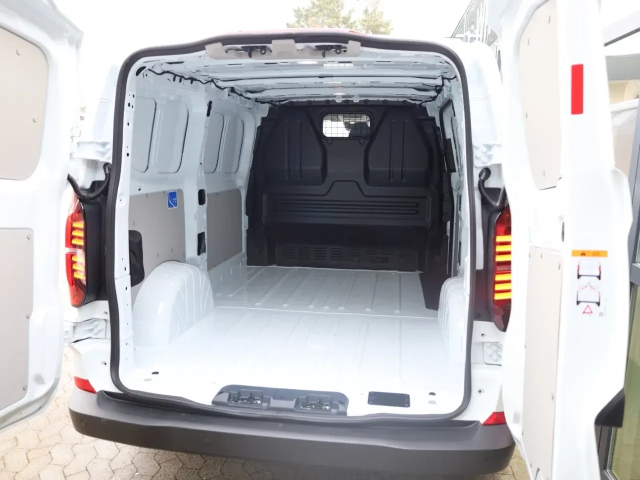Billede 13 - VW e-Transporter 64 Comfort Kassevogn SWB