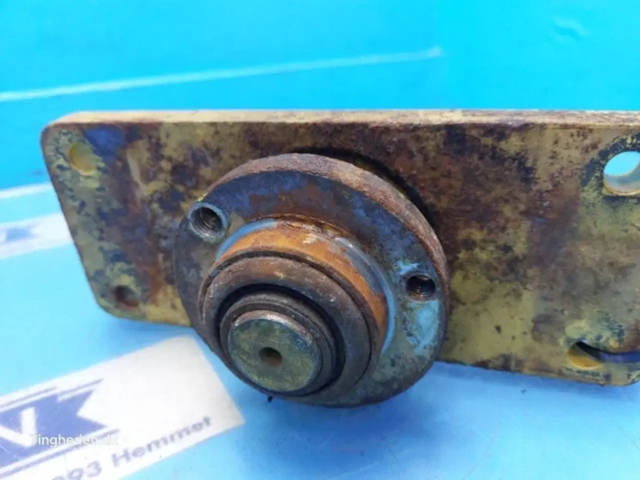 Billede 3 - New Holland TX68 Beslag 9811086