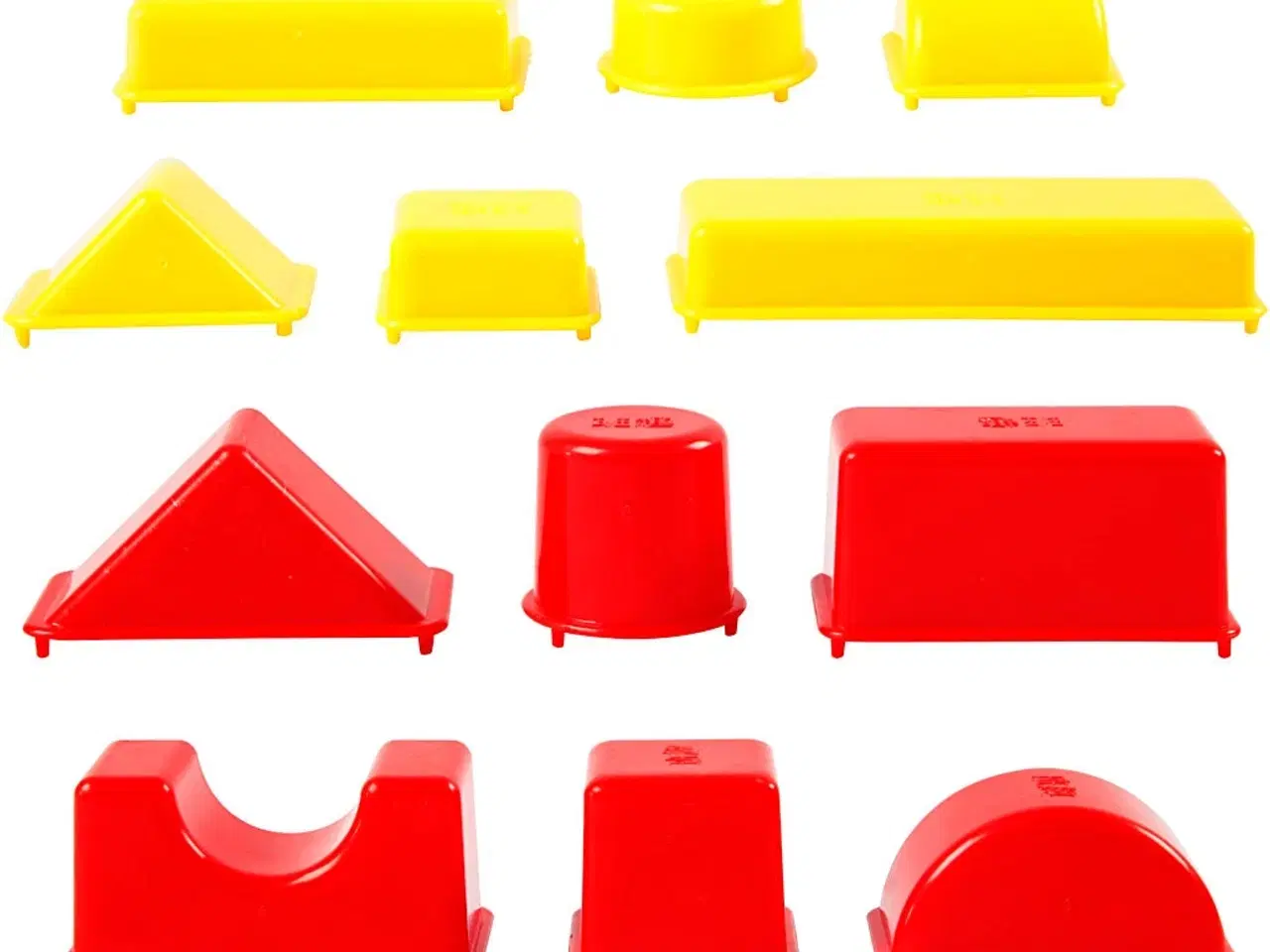 Billede 1 - 12 Geometriske Sandforme i Plast - 3,5-9,5 cm