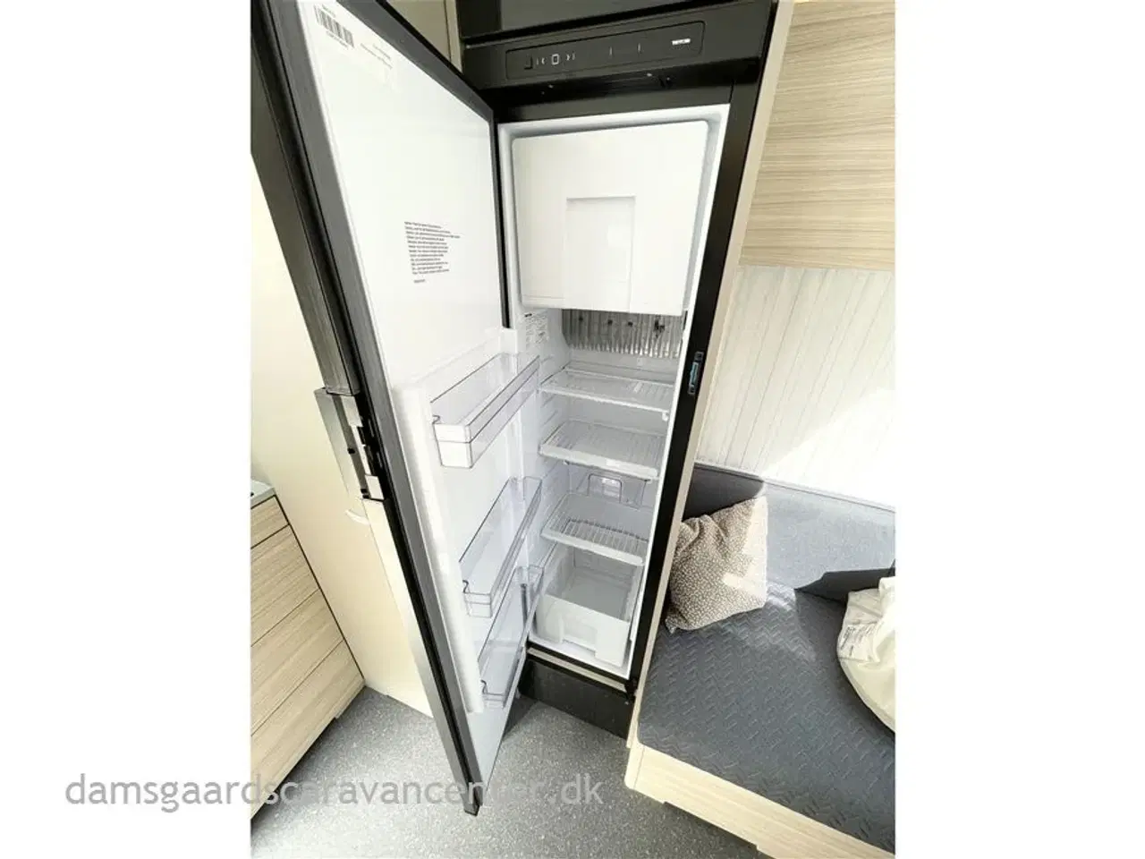 Billede 12 - 2022 - Adria Altea4Four 362 LH   Enkeltsenge - Mover - Telt