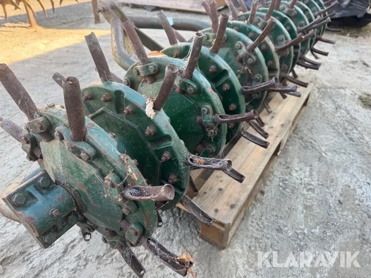 Billede 8 - Plænepropper Ransomes