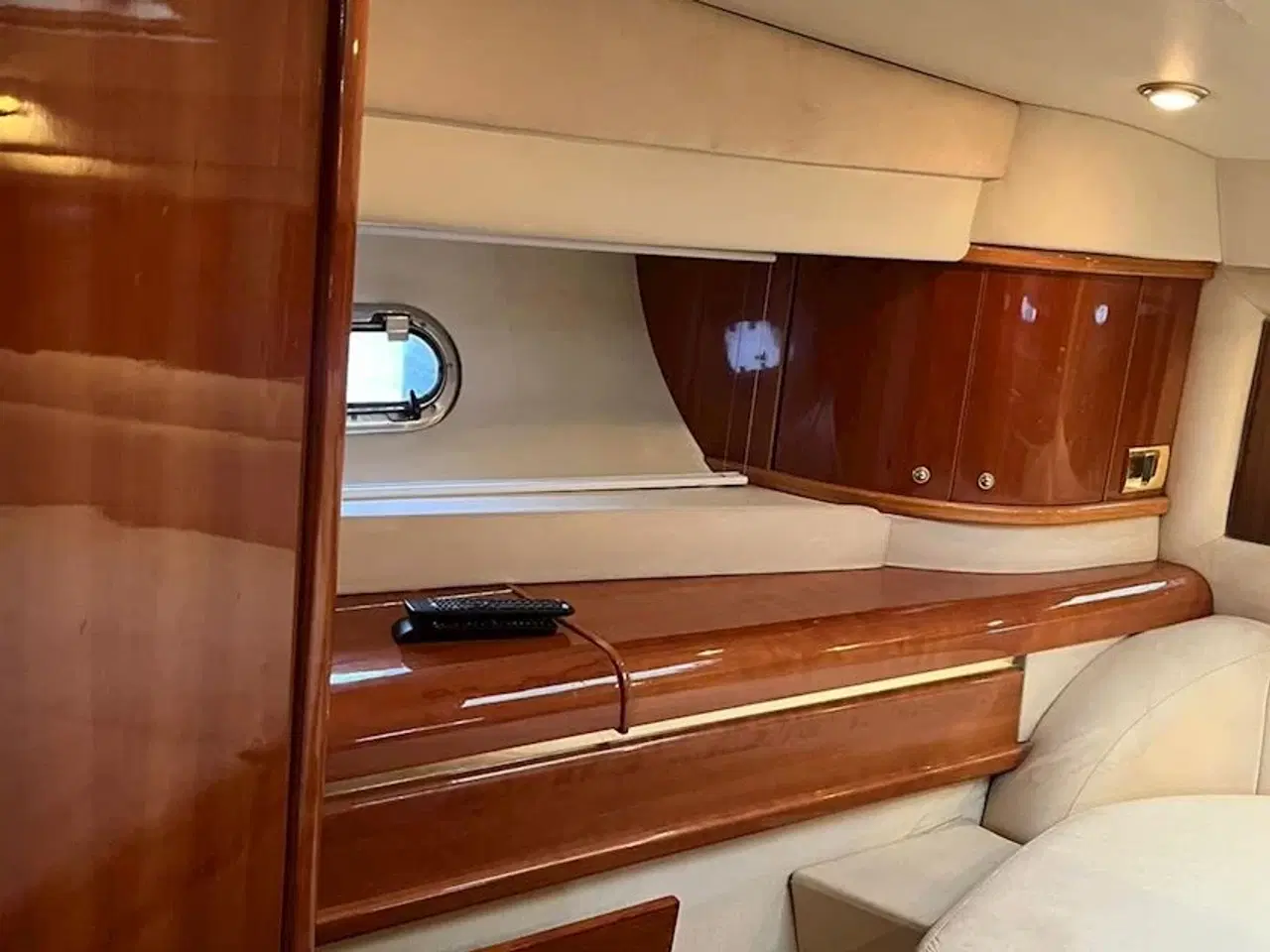 Billede 3 - Sealine T51 Flybridge