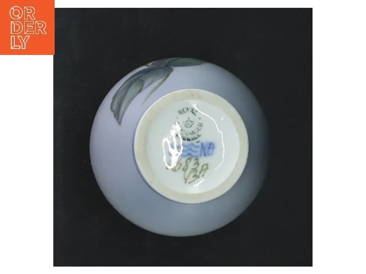 Billede 2 - Kgl. Porcelæns vaser fra Royal Copenhagen (str. 14,5 cm)