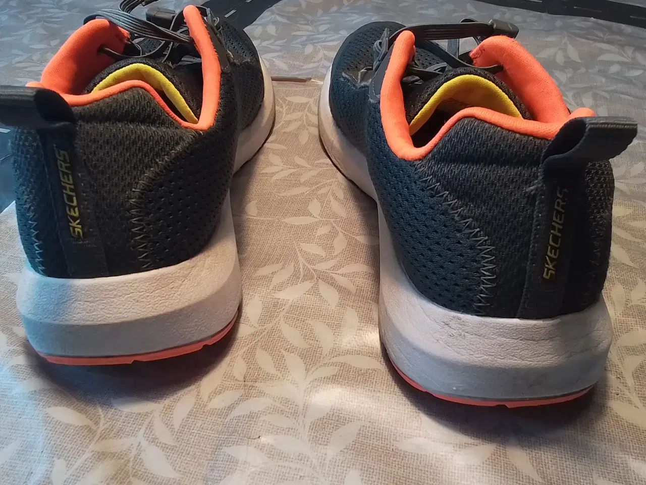 Billede 4 - Sportssko str. 37 Skechers