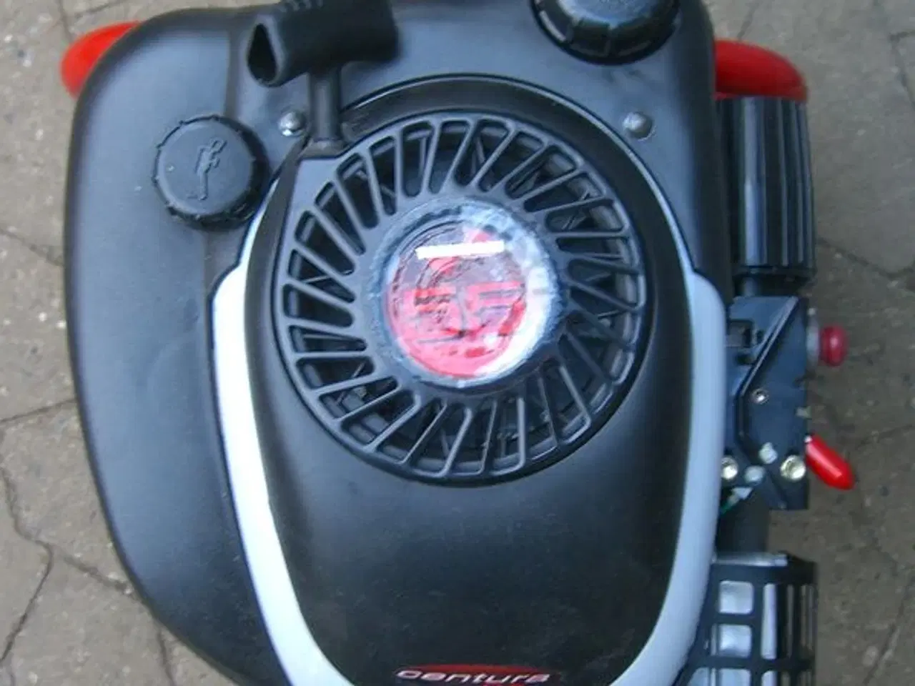 Billede 4 - Generator til nødstrøm