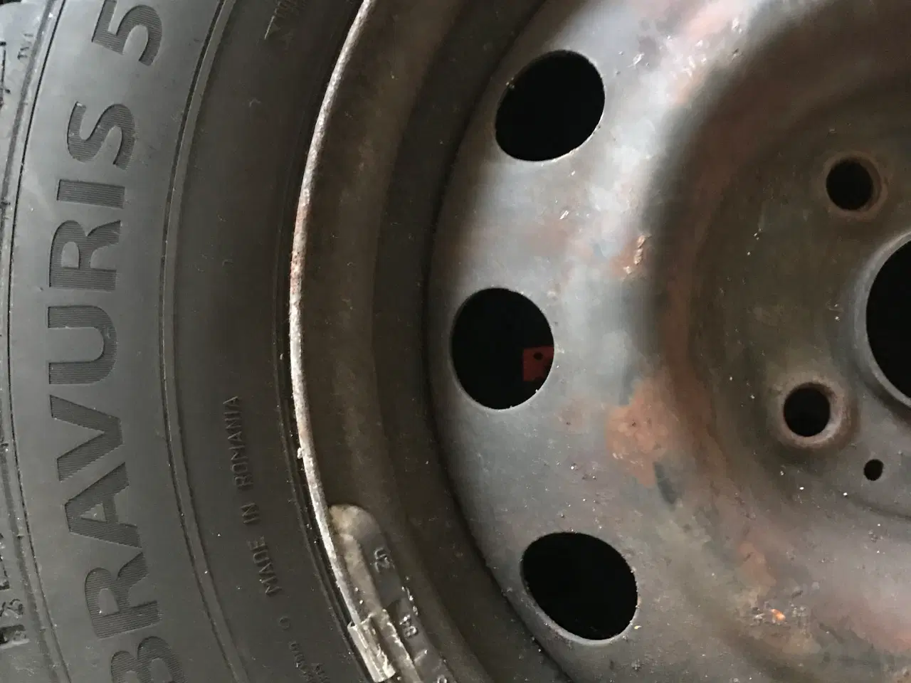 Billede 4 - dæk på fælge - Hyundai med flere