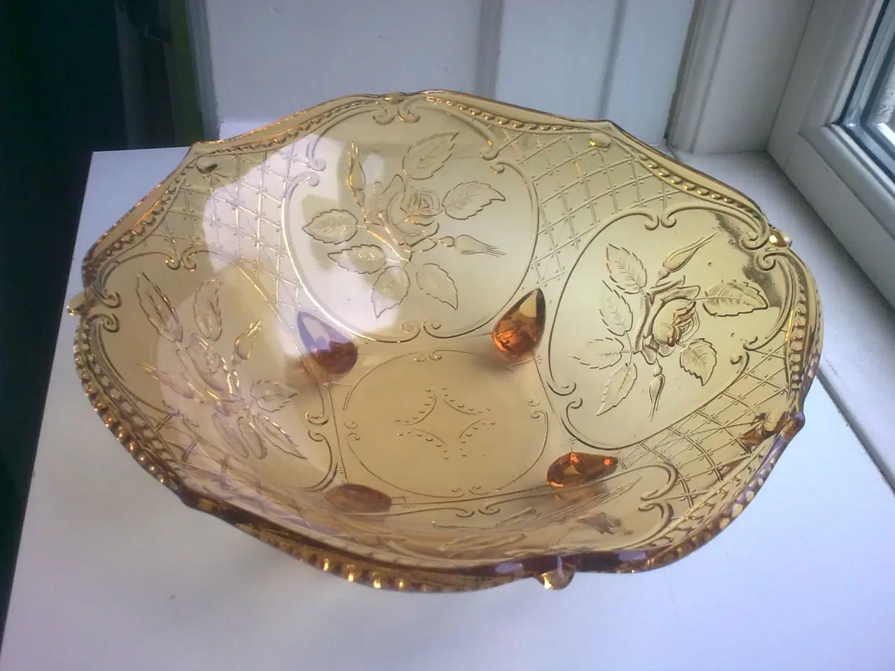 Billede 5 - Rav farvet Rokoko roser gul glasskål