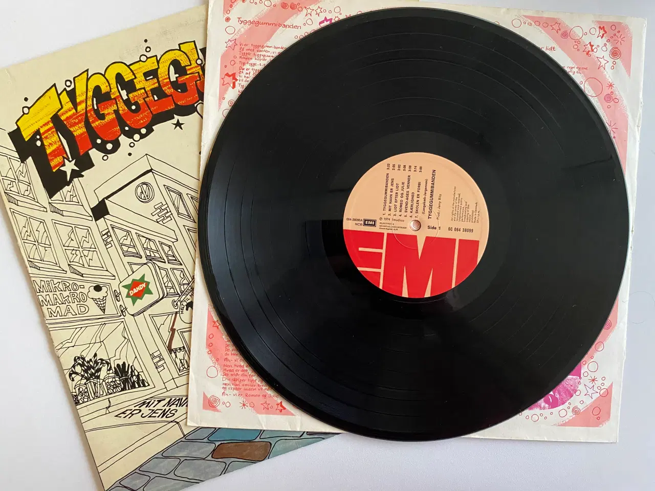 Billede 2 - LP. Tyggegummibanden ‎– Nu Går Det Løs!