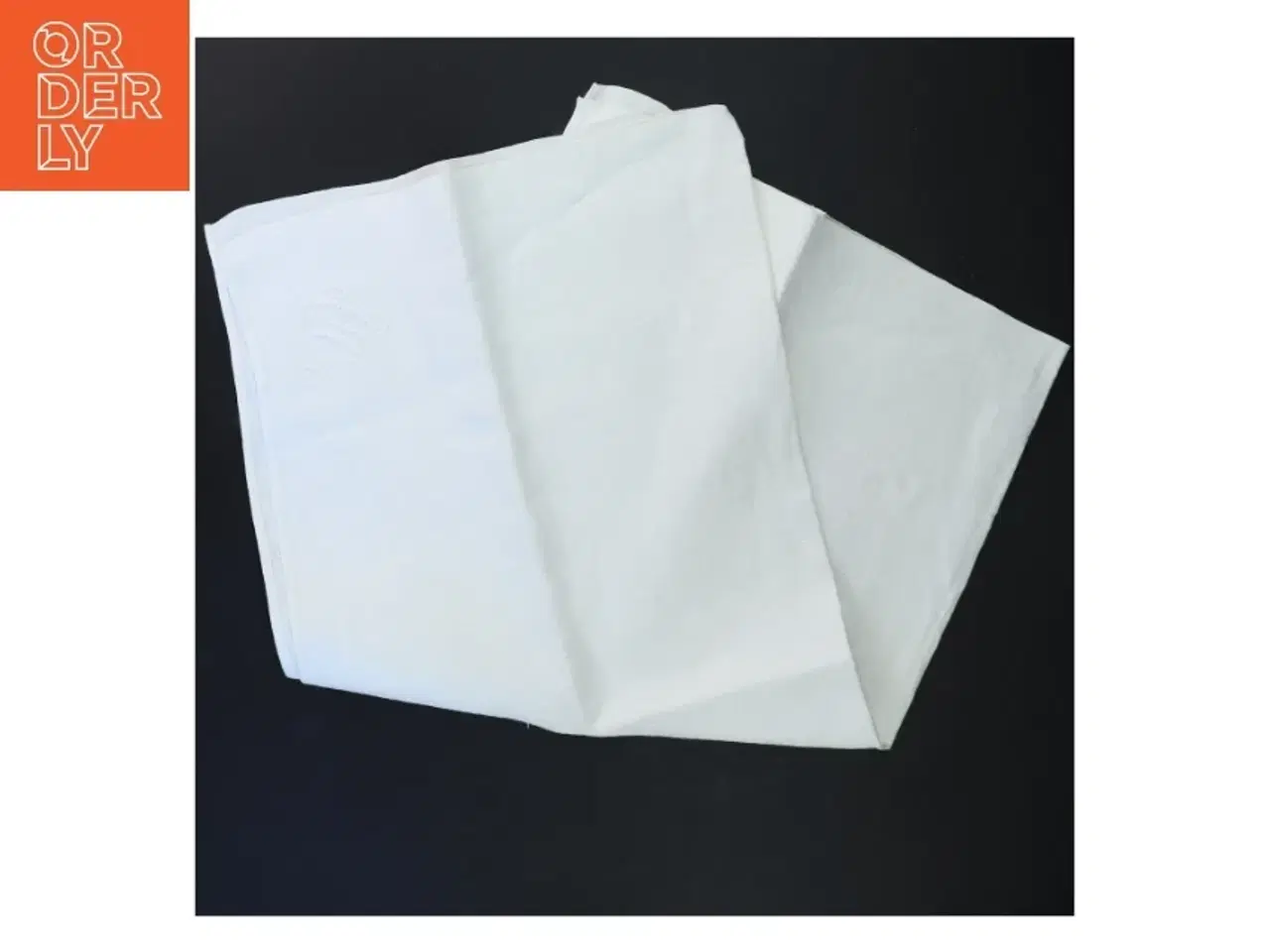 Billede 1 - Hvid serviet (str. 57x56 cm)