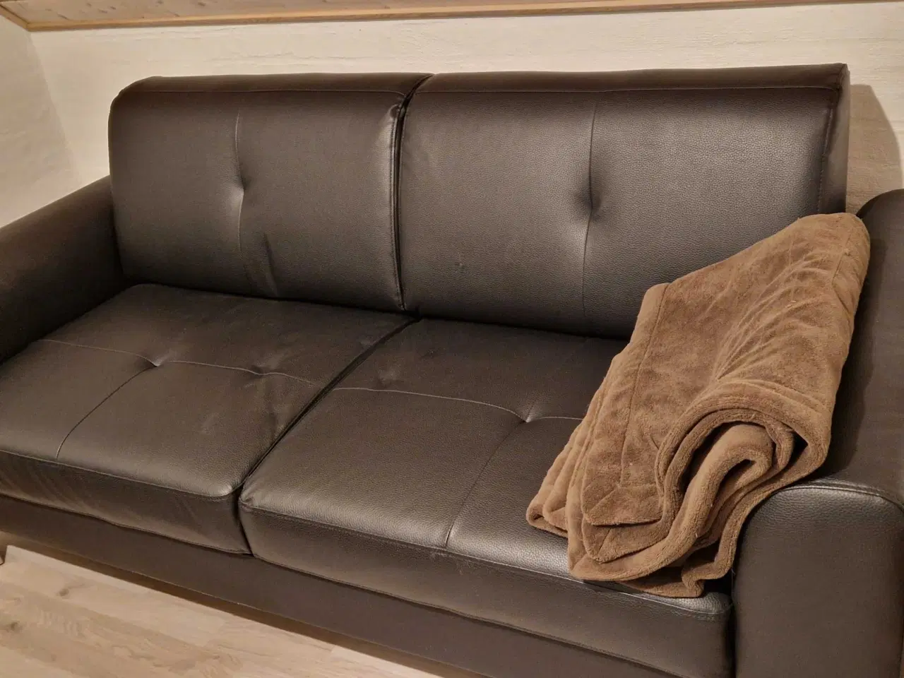 Billede 4 - 2 prs "Damhale" sofa, Ny.