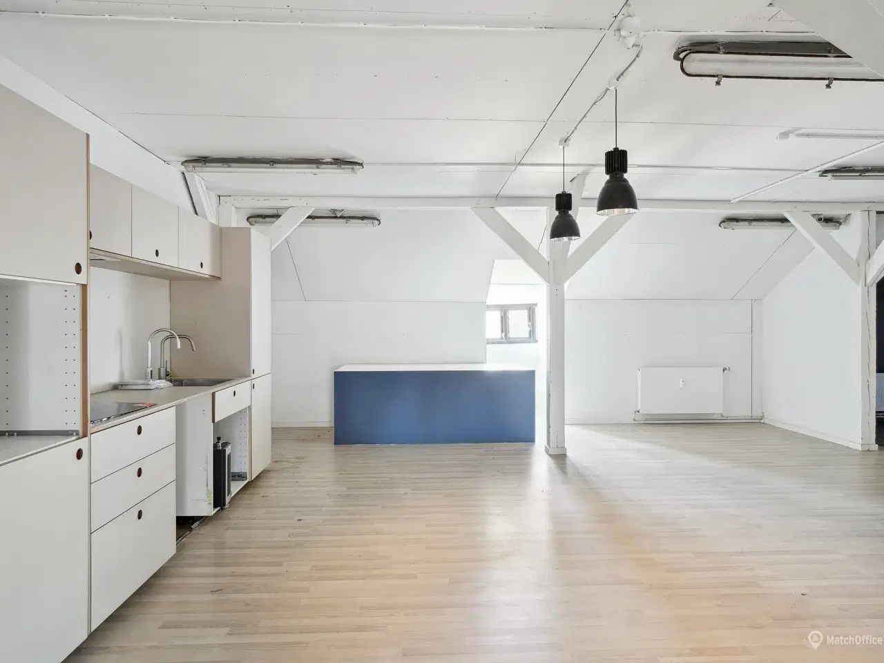 Billede 10 - Unik mulighed &#8211; 1563 m2 til reklamebureau, arkitektvirksomhed eller lignende i Jernbanebyen