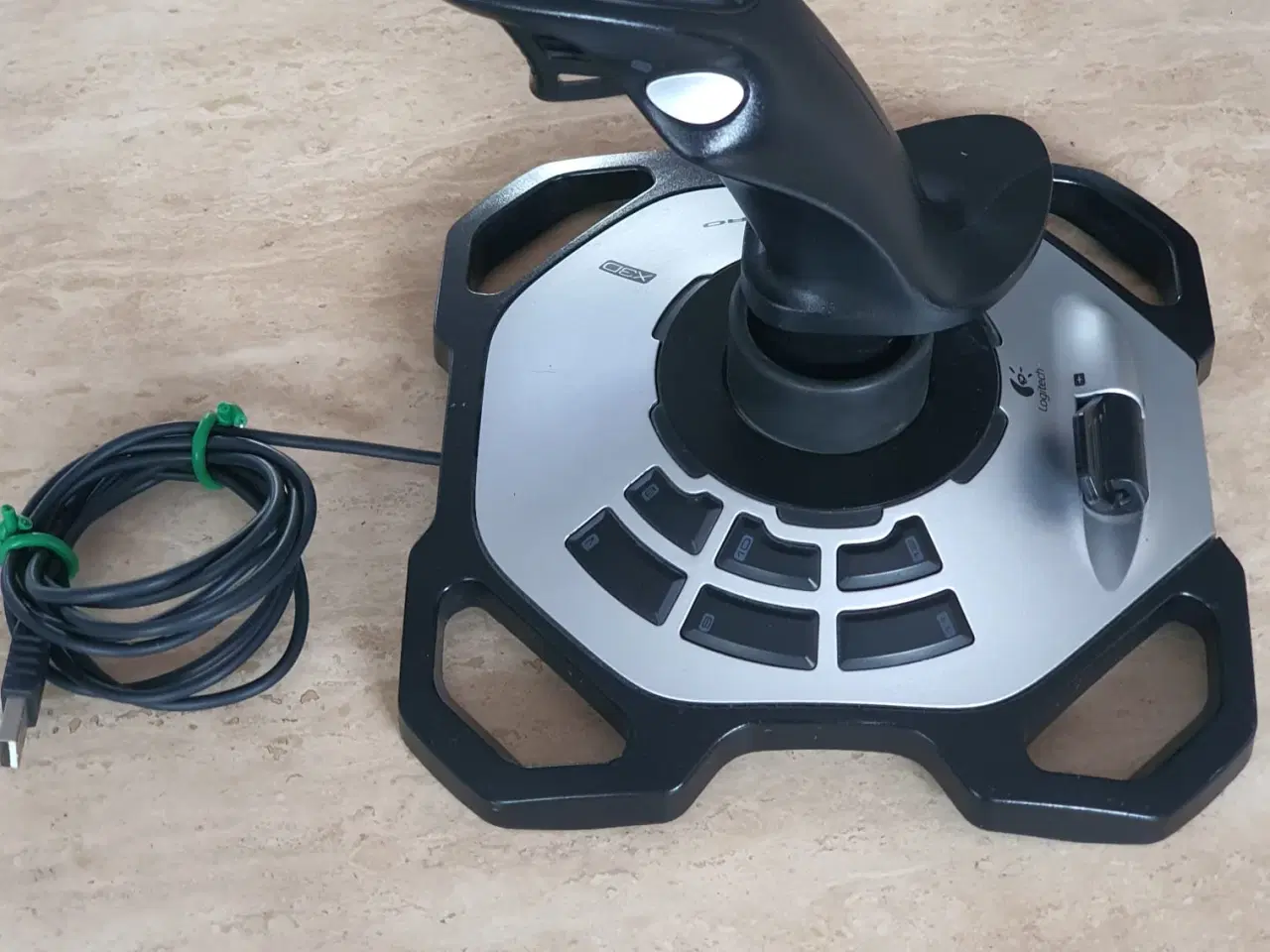 Billede 2 - Logitech Extreme 3D Pro Joystick – Som Ny