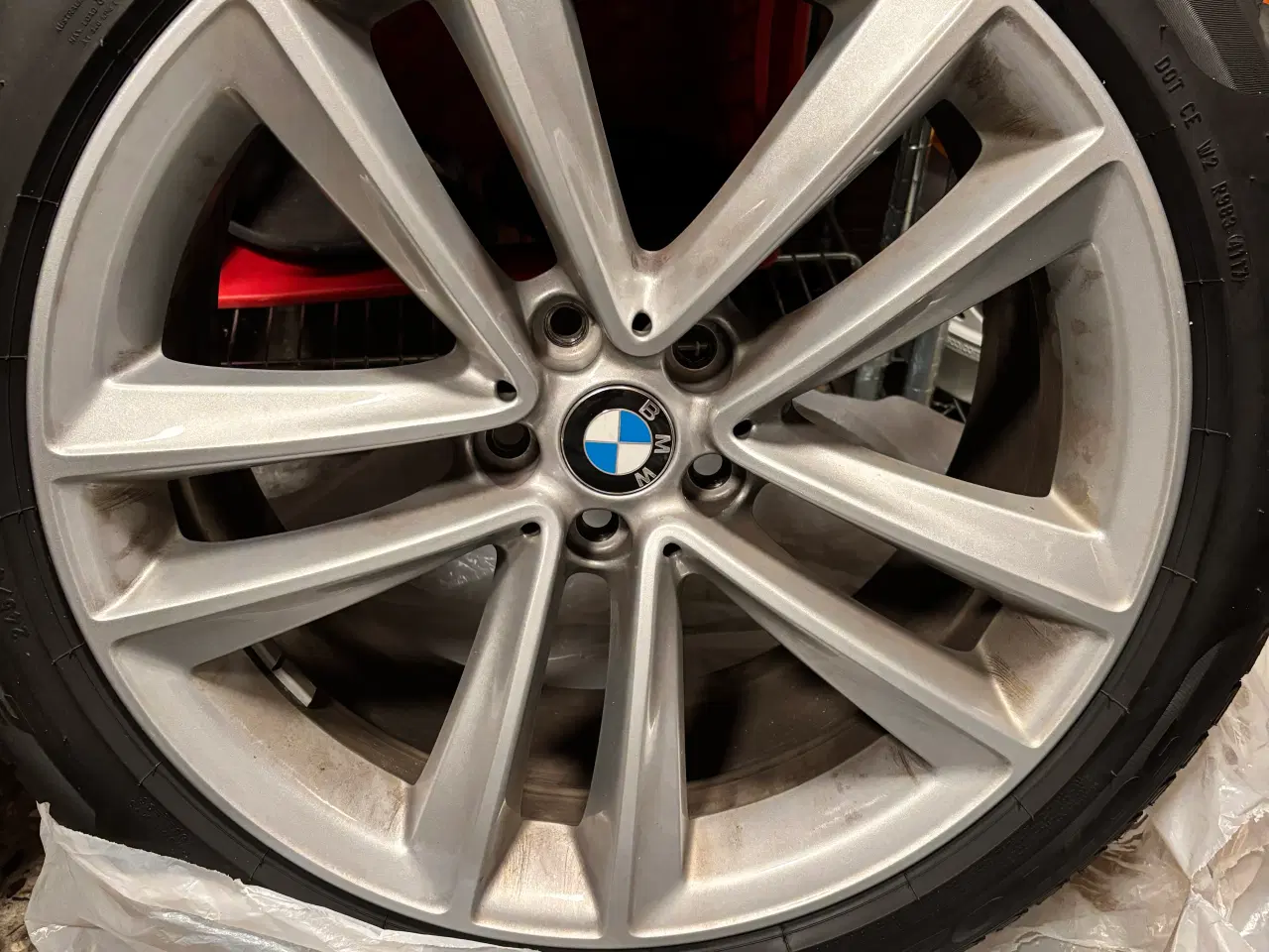 Billede 3 - 4 stk 19'' BMW 245/45 R19 vinterdæk inkl. fælge