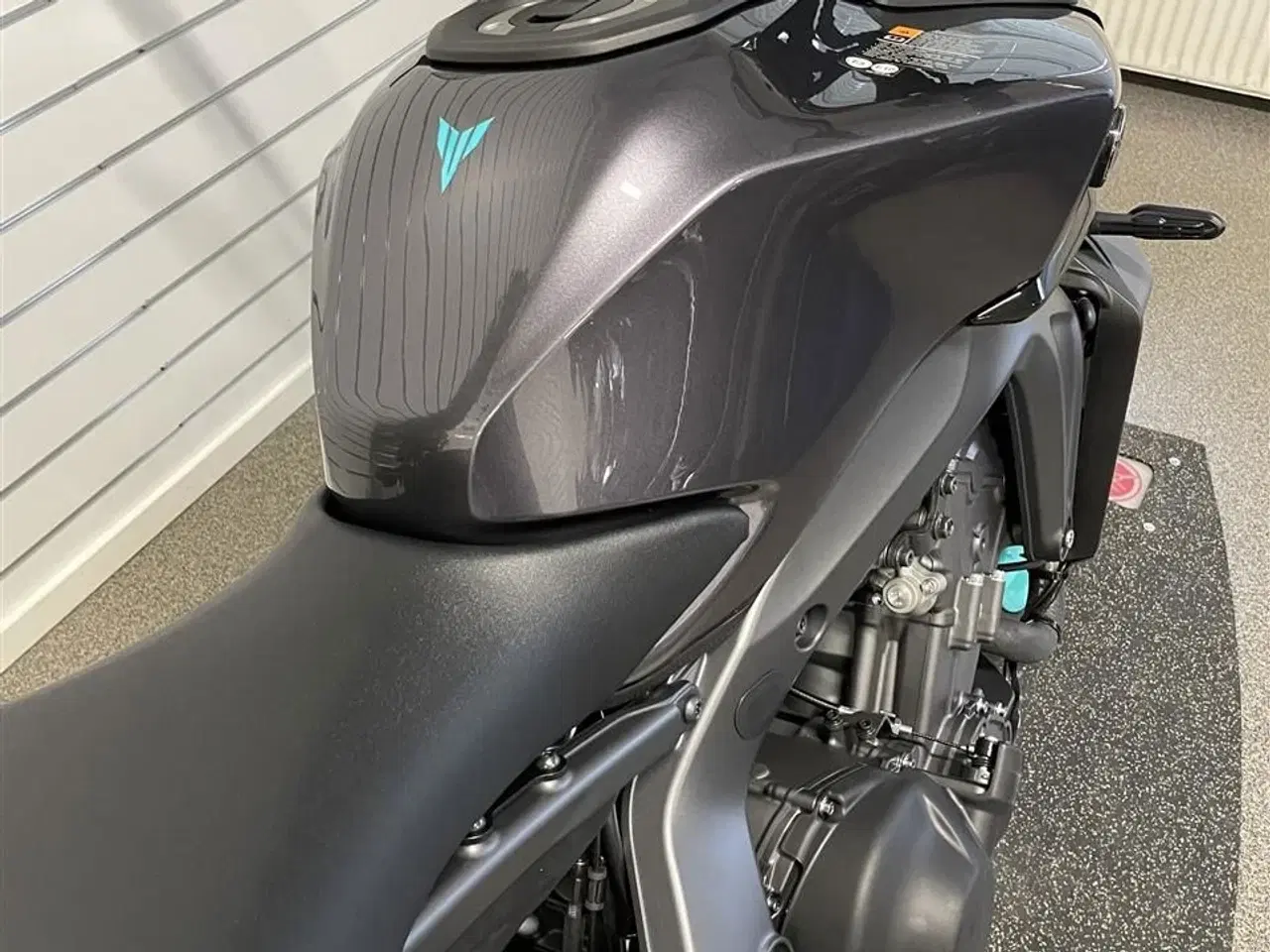Billede 6 - Yamaha MT-09 Midnight Cyan