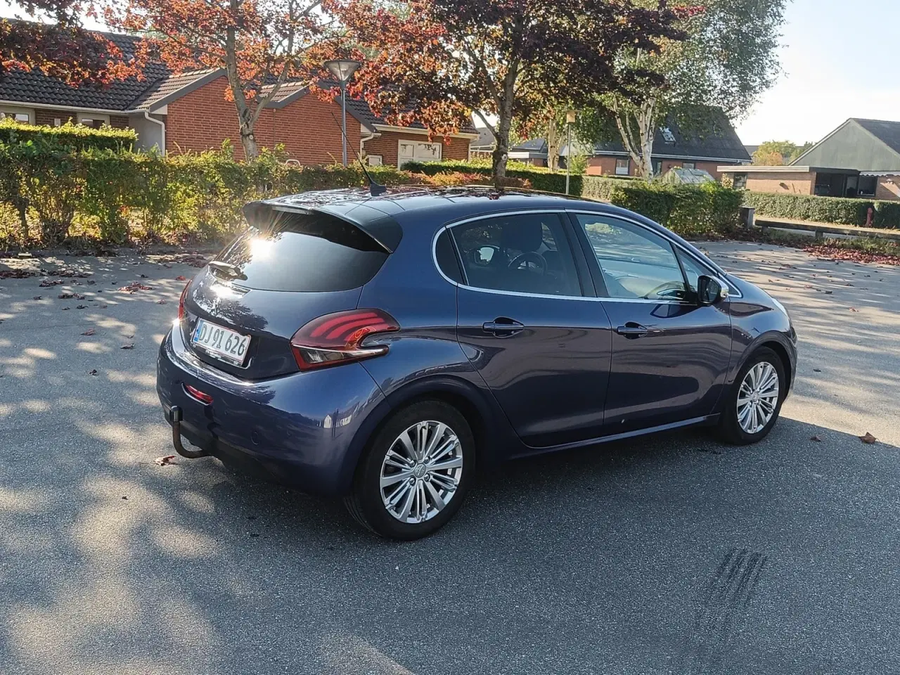 Billede 5 - Peugeot 208 1,6 BlueHDi 100 Allure Sky