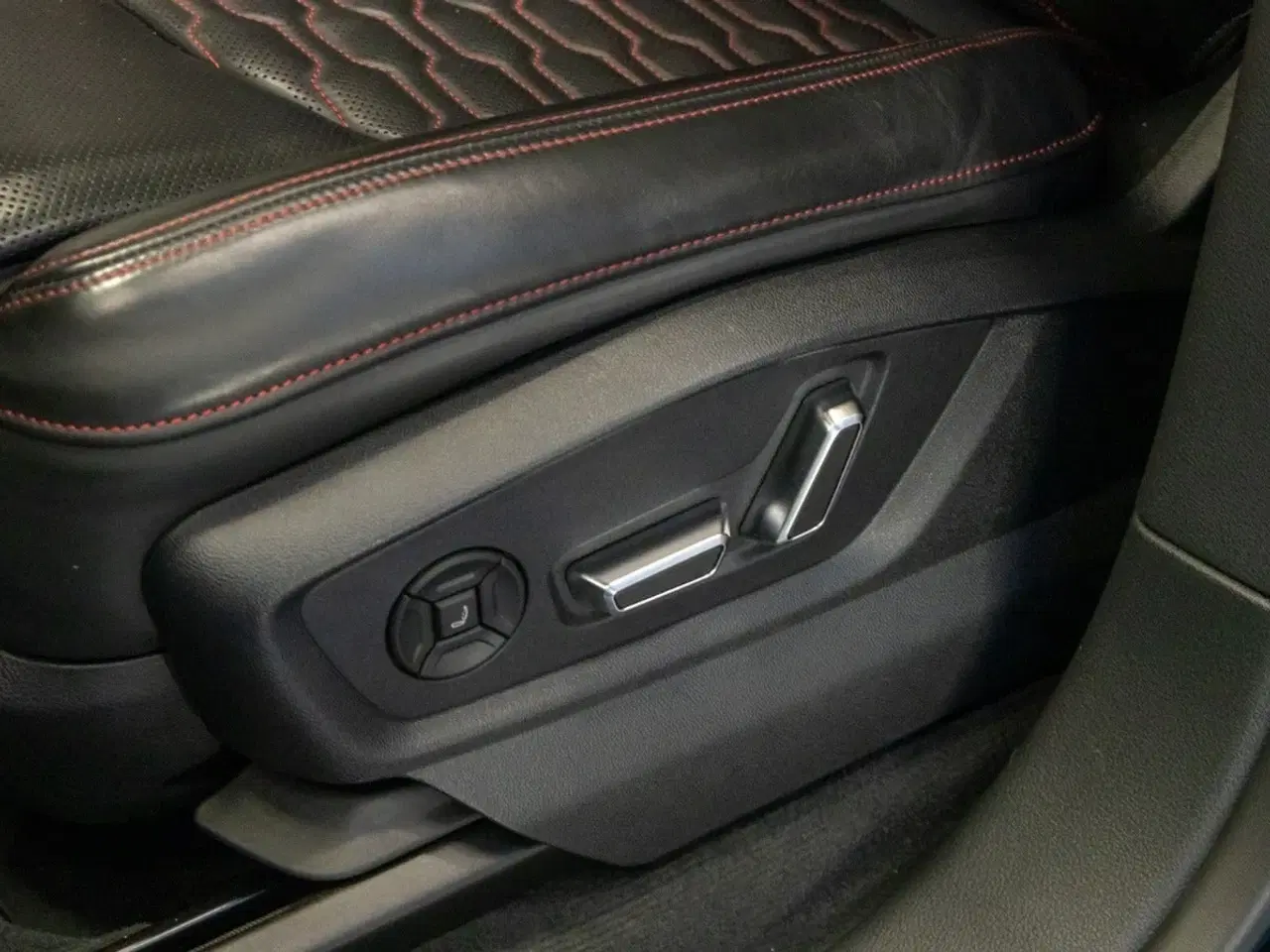 Billede 13 - Audi RS Q8 4,0 TFSi quattro Tiptr. Van