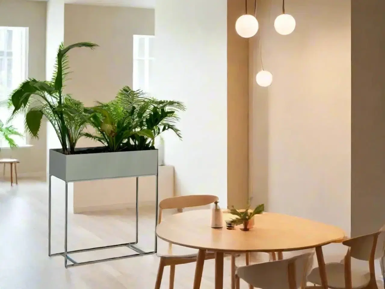 Billede 2 - Moderne Plantekasse