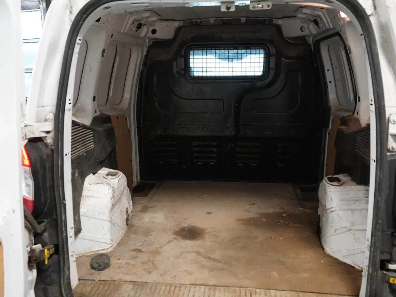 Billede 15 - FORD Transit Courier 1.5 TDCI – flere på auktion