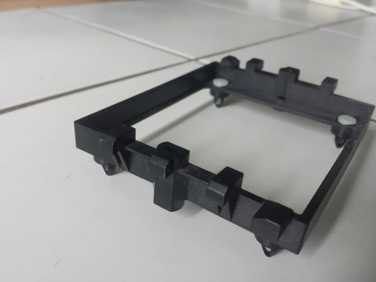 Billede 4 - Socket 939/940 Plastik Mounting Bracket t. AMD CPU