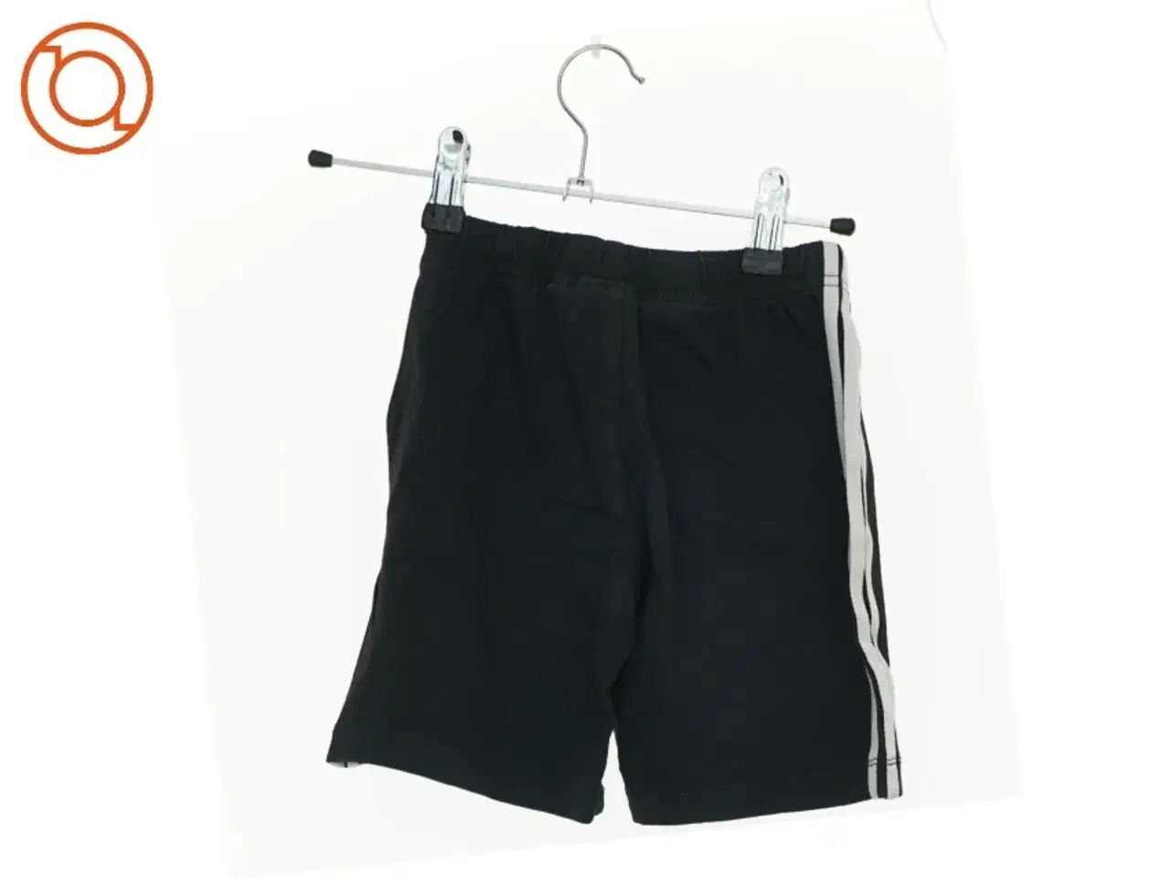 Billede 2 - Shorts fra Adidas (str. 98 cm)