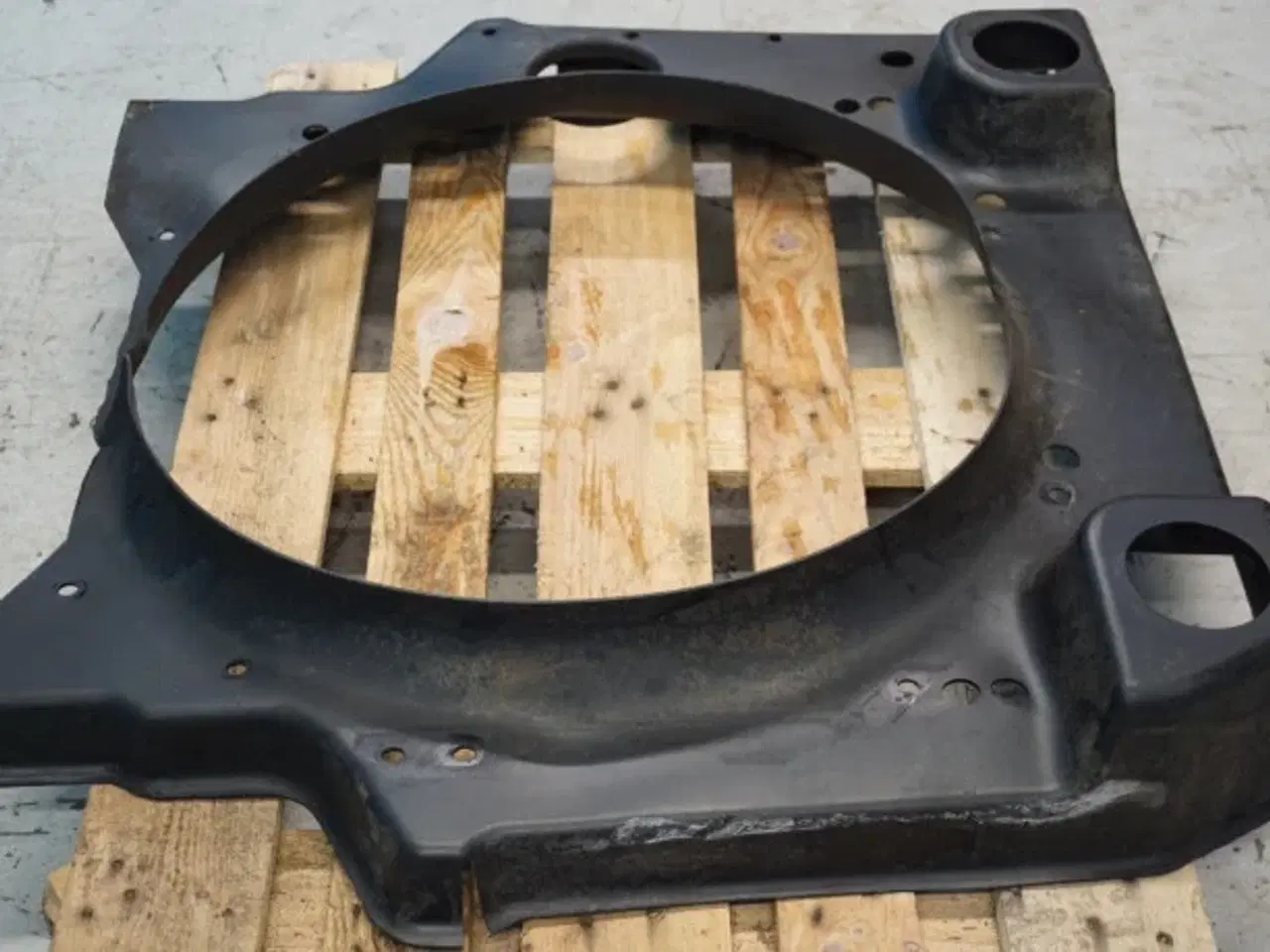 Billede 4 - Case 621D Kølerkappe 86991097