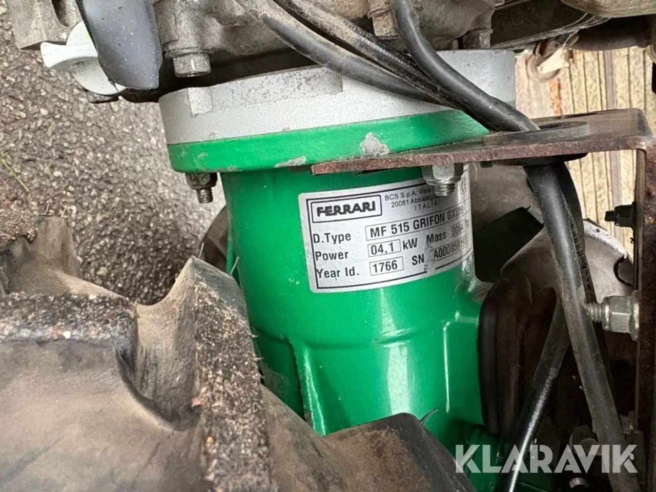 Billede 9 - Redskabsbærer Ferrari 515L grifon med kost