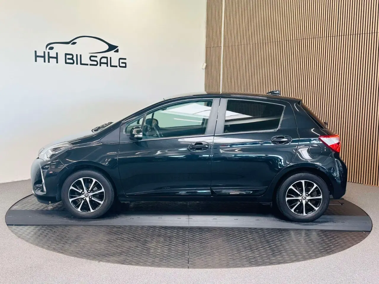 Billede 8 - Toyota Yaris 1,5 VVT-iE T3 Limited Smart