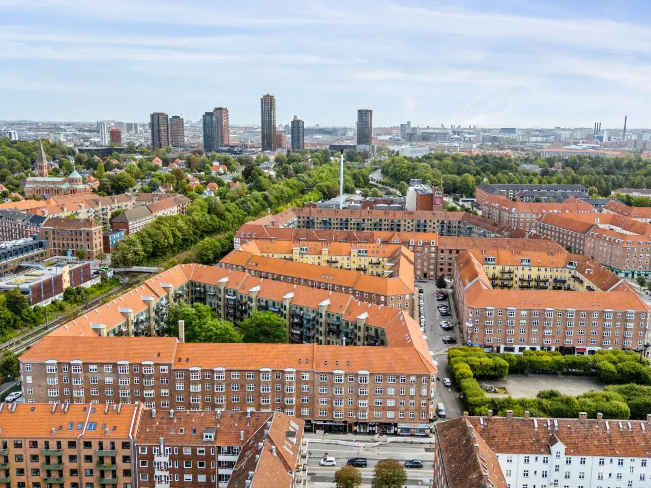 Billede 1 - Portefølje af 34 erhvervsejerlejligheder centralt beliggende på Toftegårds Plads/Toftegårds Alle m.fl.