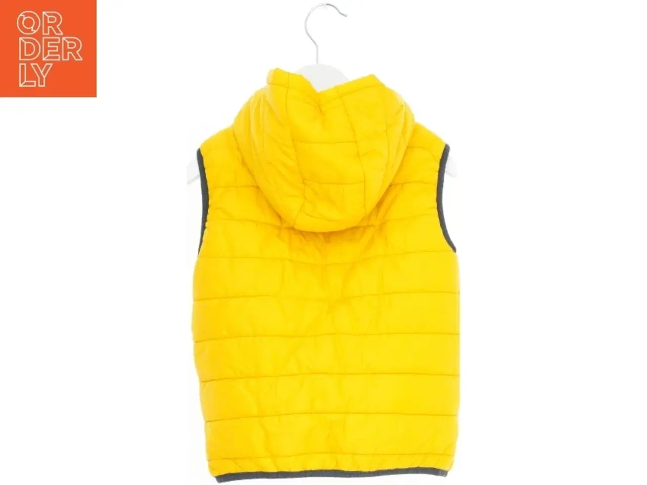 Billede 2 - Børnevintervest med hætte fra LC Waikiki  (str. 116)