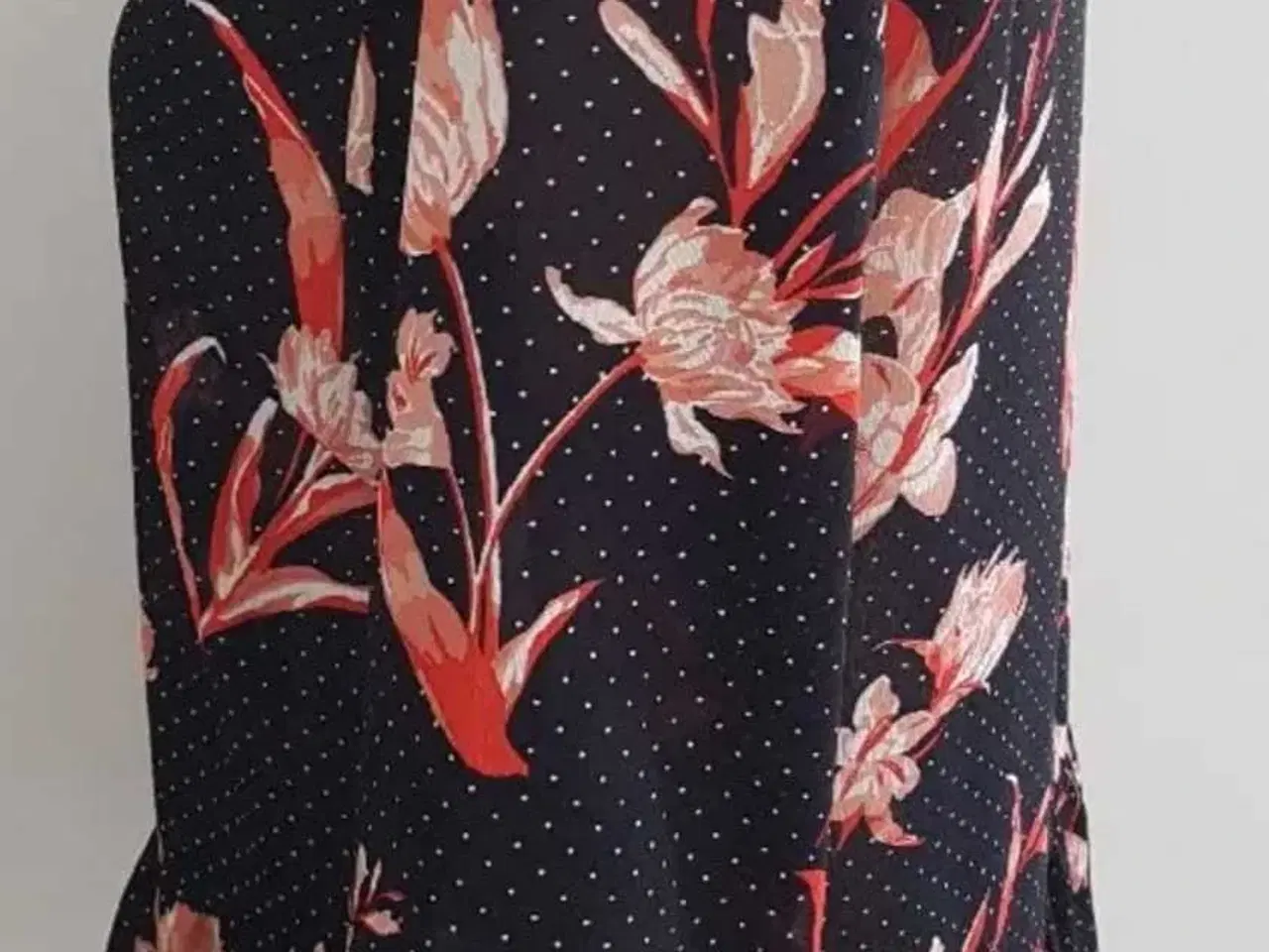 Billede 4 - Pieces bluse str. M