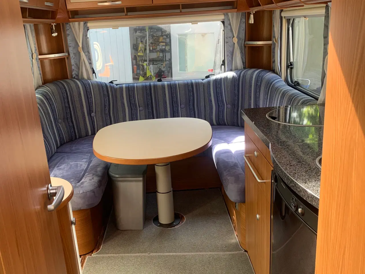 Billede 10 - Campingvogn Hymer Nova-SL