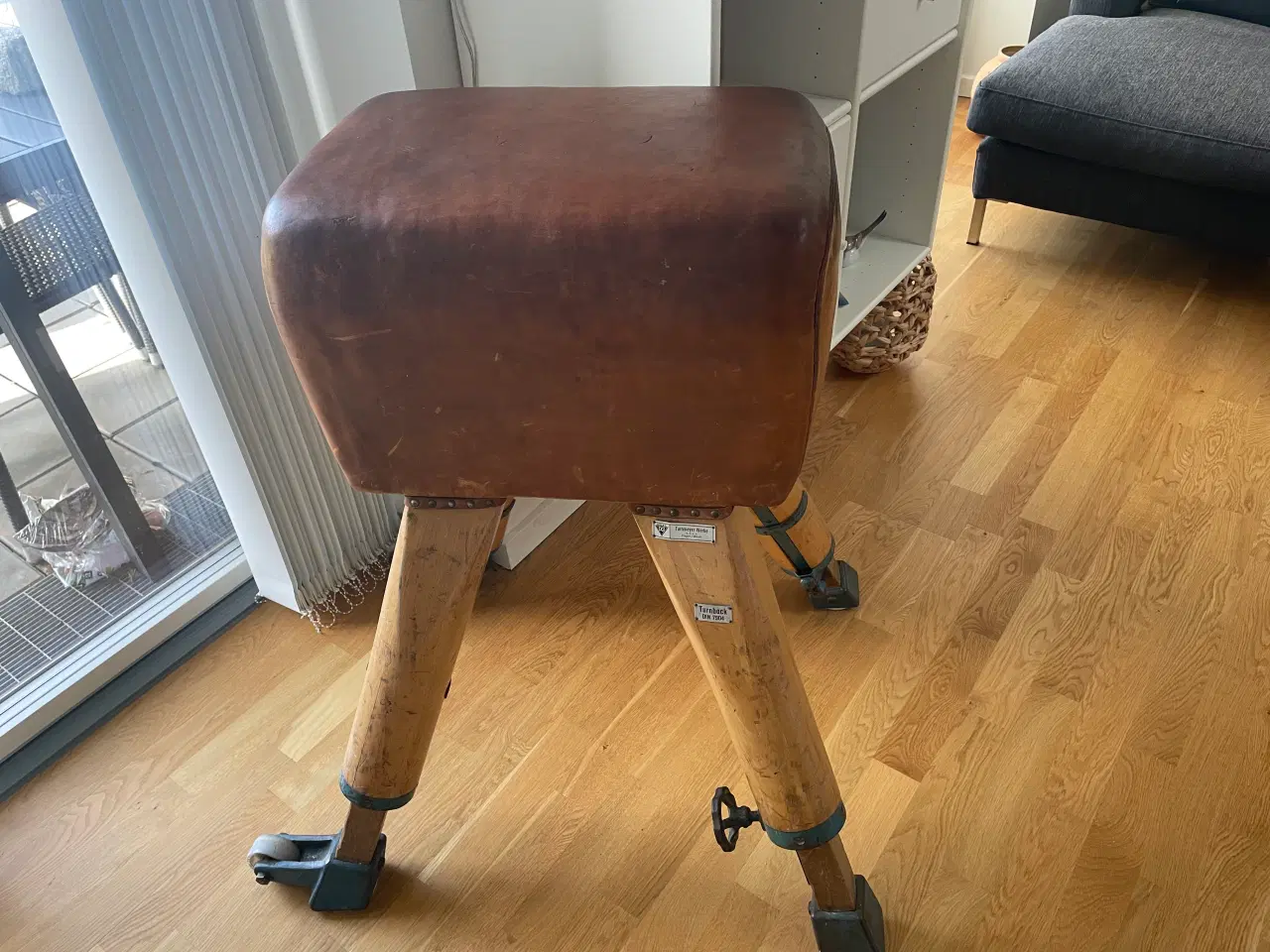 Billede 2 - Vintage gymnastikbuk