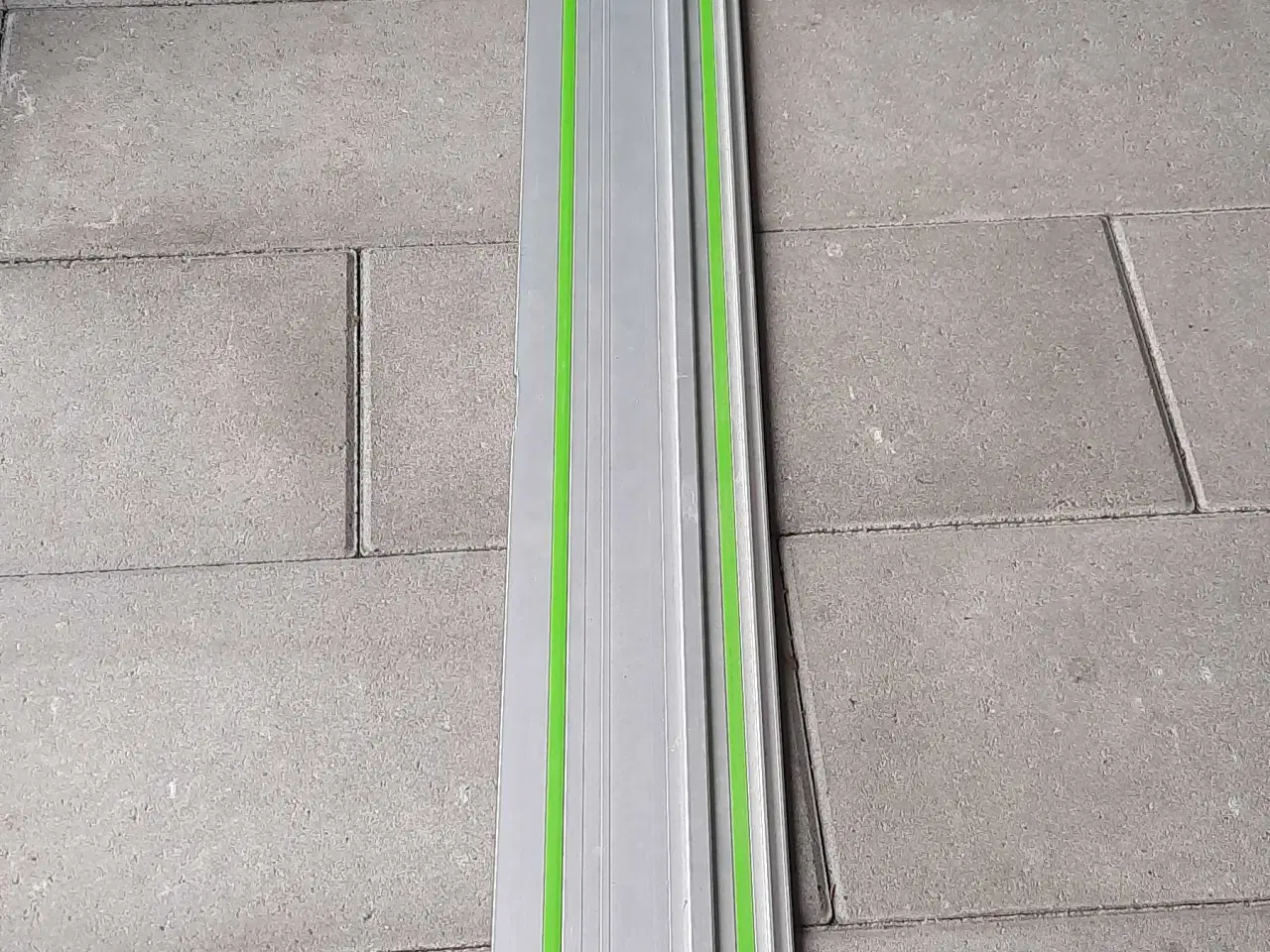 Billede 9 - Fremføringsskinner Festool dyksav 