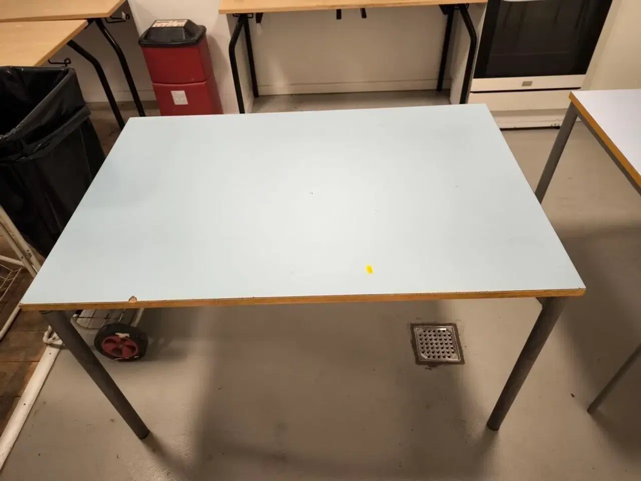 Billede 24 - Diverse borde, stole m.v.